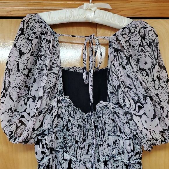 Delicate floral silk Anthropologie dress size SP light pink, ivory & black - Picture 7 of 11